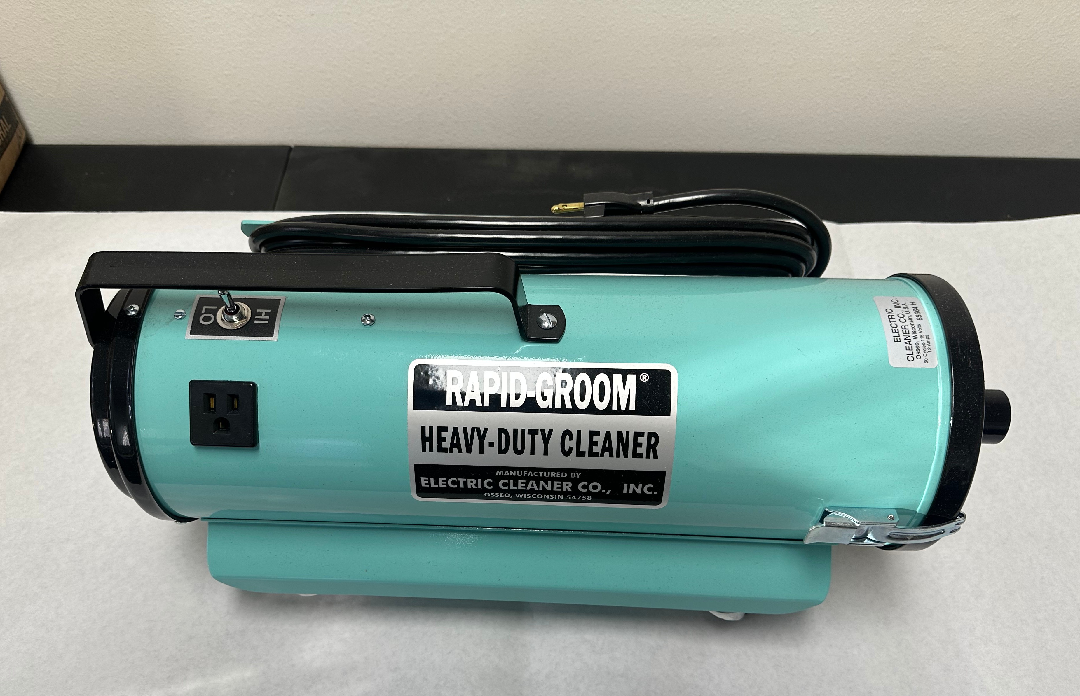 Rapid Groom Barber Vacuum